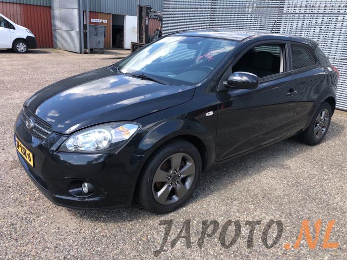 Kia Pro cee'd 1.4 CVVT 16V Sloopvoertuig (2010, Zwart)