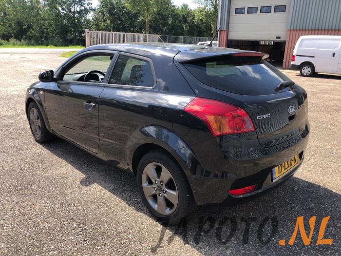 Kia Pro cee'd 1.4 CVVT 16V Sloopvoertuig (2010, Zwart)