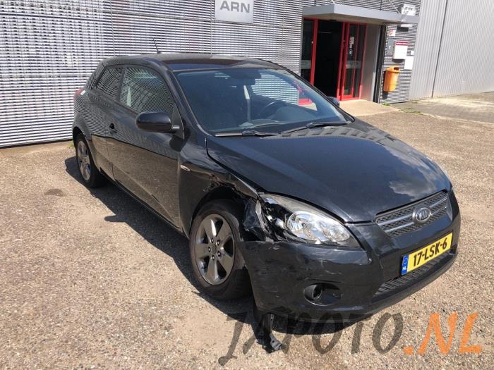 Kia Pro cee'd 1.4 CVVT 16V Sloopvoertuig (2010, Zwart)