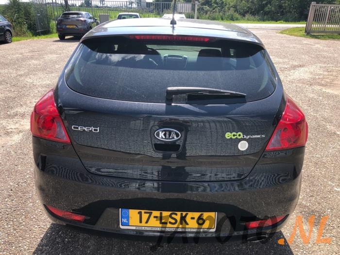 Kia Pro cee'd 1.4 CVVT 16V Sloopvoertuig (2010, Zwart)