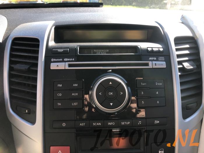 Kia Venga 1.6 CVVT 16V Sloopvoertuig (2011, Zwart)