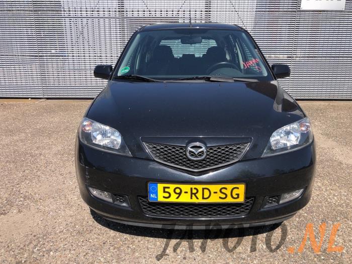 Mazda 2 1.4 16V Sloopvoertuig (2005, Zwart)