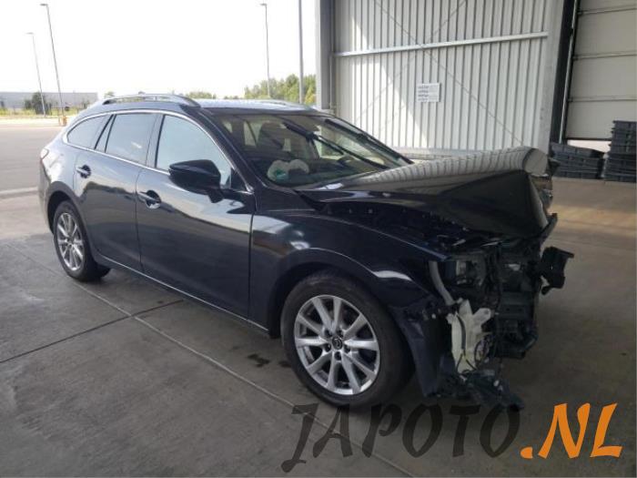 Mazda 6 SportBreak 2.2 SkyActiv-D 150 16V Sloopvoertuig (2015, Metallic, Zwart)