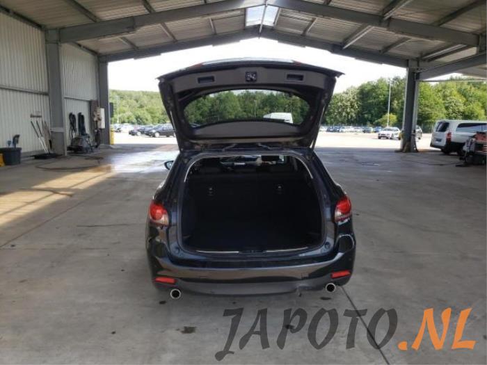 Mazda 6 SportBreak 2.2 SkyActiv-D 150 16V Sloopvoertuig (2015, Metallic, Zwart)