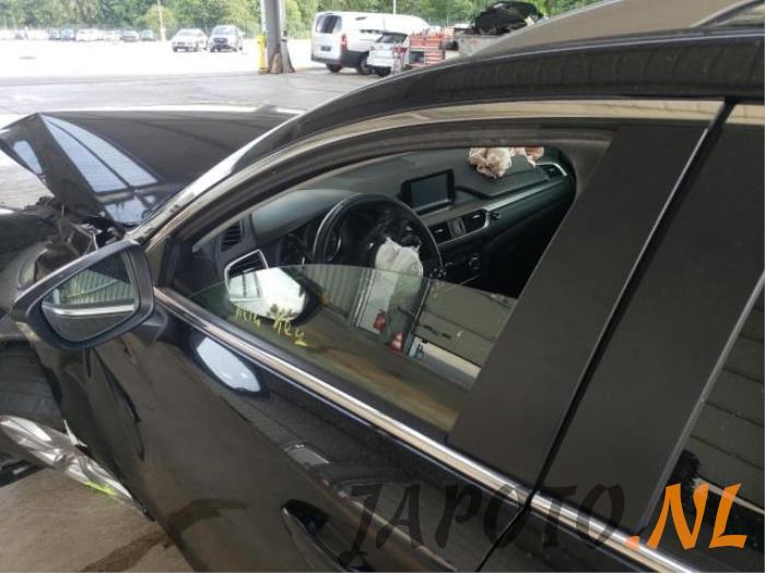 Mazda 6 SportBreak 2.2 SkyActiv-D 150 16V Sloopvoertuig (2015, Metallic, Zwart)