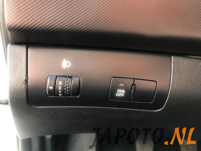 Kia Pro cee'd 1.4 CVVT 16V Sloopvoertuig (2010, Wit)