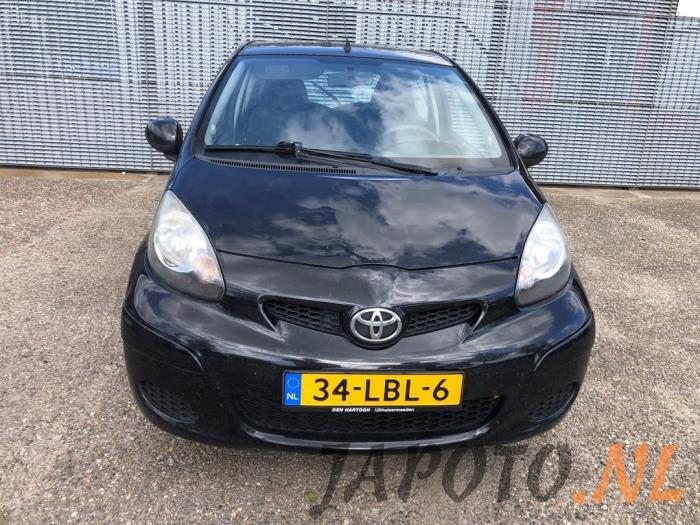 Toyota Aygo 1.0 12V VVT-i Sloopvoertuig (2010, Zwart)