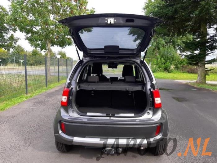 Bac de Coffre XTR pour Suzuki Ignis III 10/2016 - auj., Kofferraumwannen  für Suzuki Ignis, Kofferraumwannen für Suzuki, Filtrer les bacs de coffre  par type de voiture