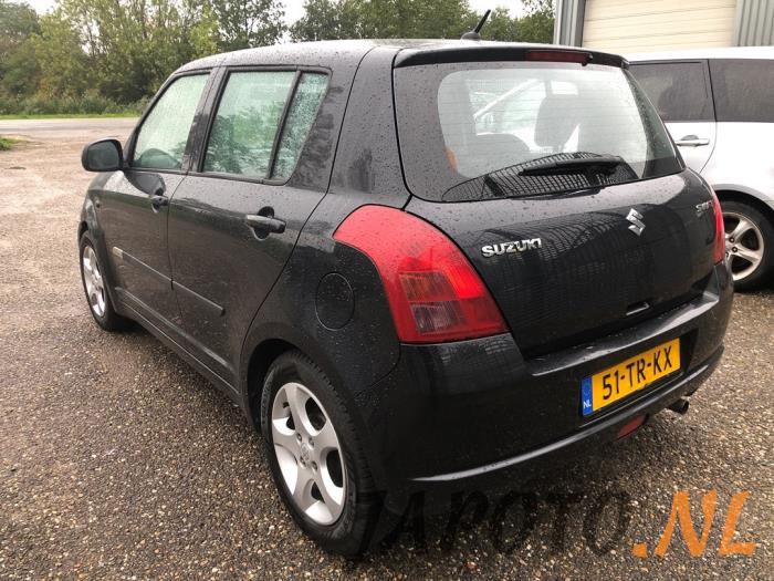 Suzuki Swift 1.3 VVT 16V Sloopvoertuig (2007, Zwart)