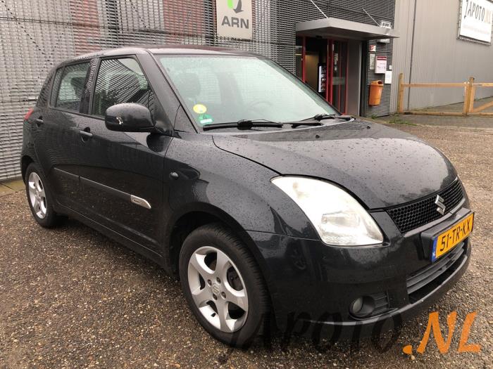 Suzuki Swift 1.3 VVT 16V Sloopvoertuig (2007, Zwart)