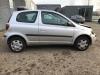 Toyota Yaris 1.0 16V VVT-i Sloopvoertuig (2004, Grijs)