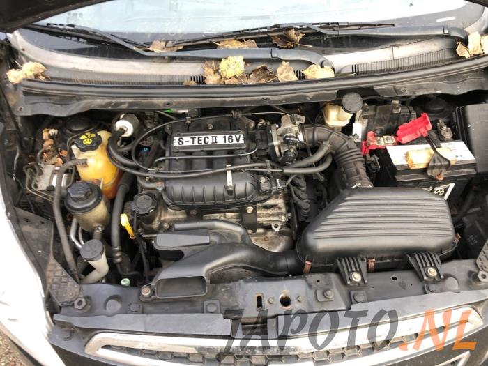 Chevrolet Spark 1.0 16V Bifuel Sloopvoertuig (2012, Zwart)