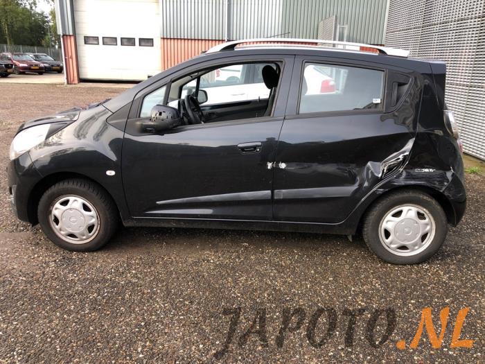 Chevrolet Spark 1.0 16V Bifuel Sloopvoertuig (2012, Zwart)