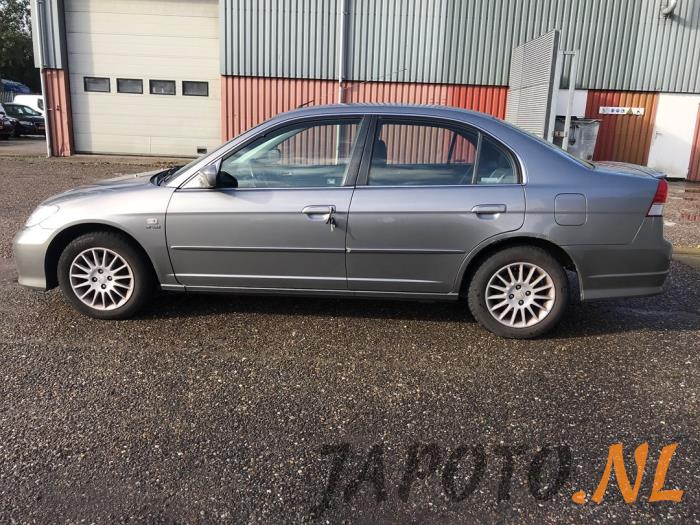 Honda Civic 1.3 16V VTEC-i IMA Sloopvoertuig (2004, Grijs)