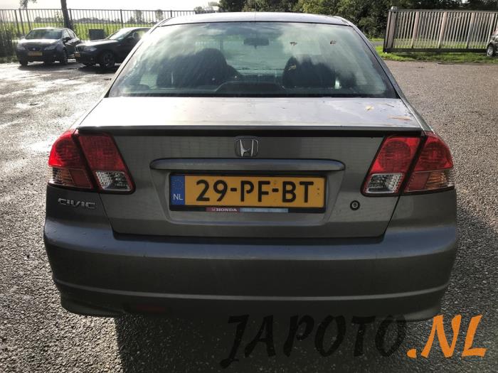 Honda Civic 1.3 16V VTEC-i IMA Sloopvoertuig (2004, Grijs)
