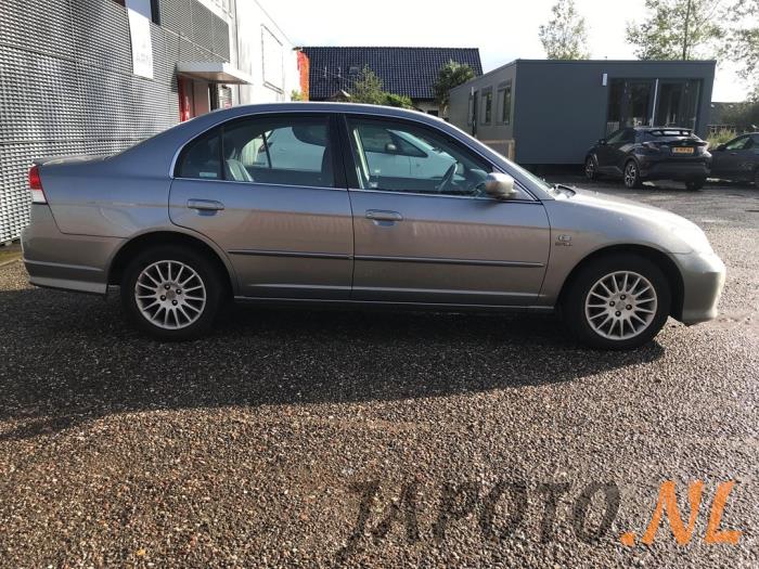 Honda Civic 1.3 16V VTEC-i IMA Sloopvoertuig (2004, Grijs)