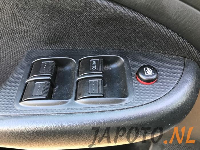 Honda Civic 1.3 16V VTEC-i IMA Sloopvoertuig (2004, Grijs)