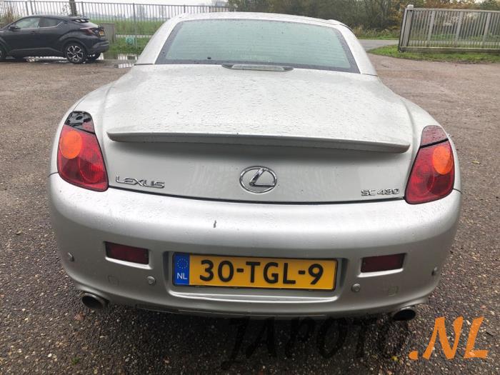 Lexus SC 430 4.3i 32V VVT-i Sloopvoertuig (2002, Grijs)