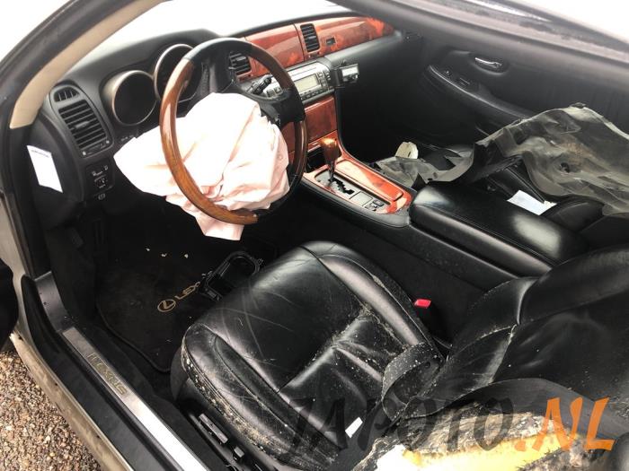 Lexus SC 430 4.3i 32V VVT-i Sloopvoertuig (2002, Grijs)