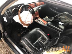 Lexus SC 430 4.3i 32V VVT-i Sloopvoertuig (2002, Grijs)