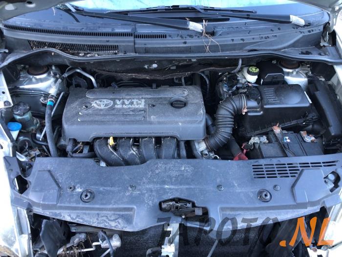 Toyota Corolla Verso 1.6 16V VVT-i Sloopvoertuig (2007, Grijs)