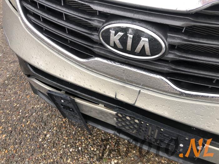 Kia Sportage 2.0 CVVT 16V 4x2 Sloopvoertuig (2011, Metallic, Grijs)