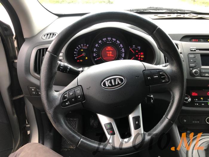 Kia Sportage 2.0 CVVT 16V 4x2 Sloopvoertuig (2011, Metallic, Grijs)