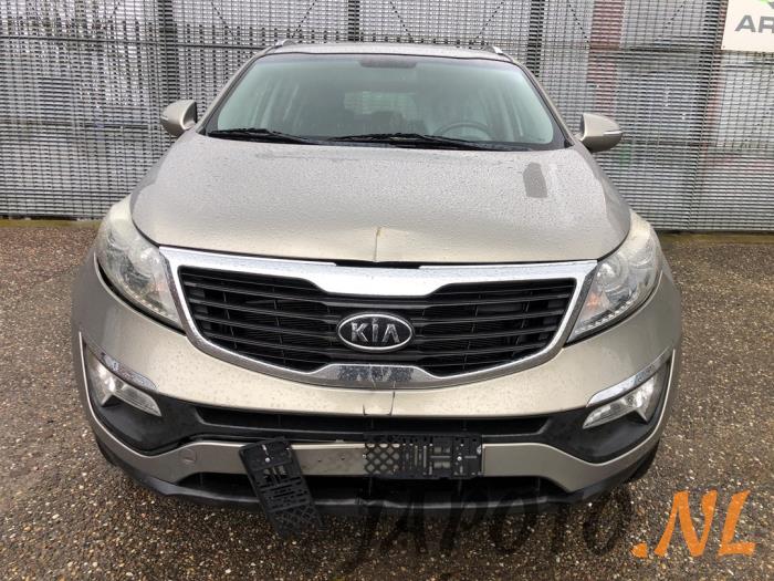 Kia Sportage 2.0 CVVT 16V 4x2 Sloopvoertuig (2011, Metallic, Grijs)