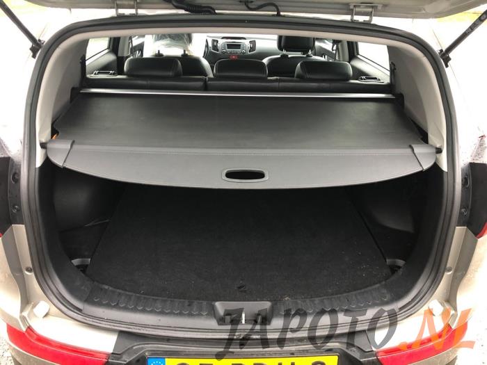 Kia Sportage 2.0 CVVT 16V 4x2 Sloopvoertuig (2011, Metallic, Grijs)