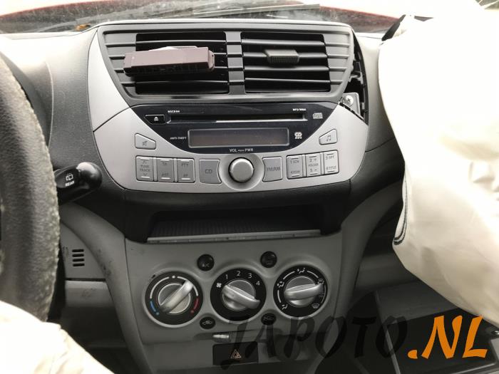 Suzuki Alto 1.0 12V Sloopvoertuig (2012, Rood)