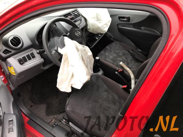 Suzuki Alto 1.0 12V Sloopvoertuig (2012, Rood)