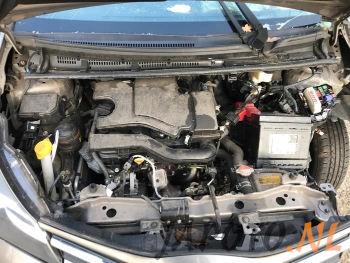 Toyota Yaris III 1.0 12V VVT-i Sloopvoertuig (2016, Grijs)