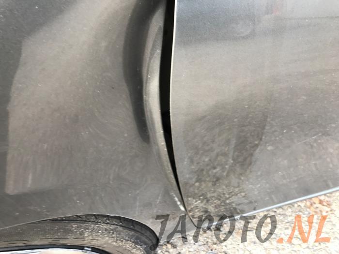 Toyota Yaris III 1.0 12V VVT-i Sloopvoertuig (2016, Grijs)