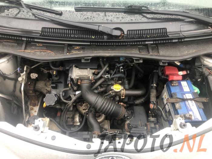 Toyota iQ 1.0 12V VVT-i Sloopvoertuig (2010, Grijs)