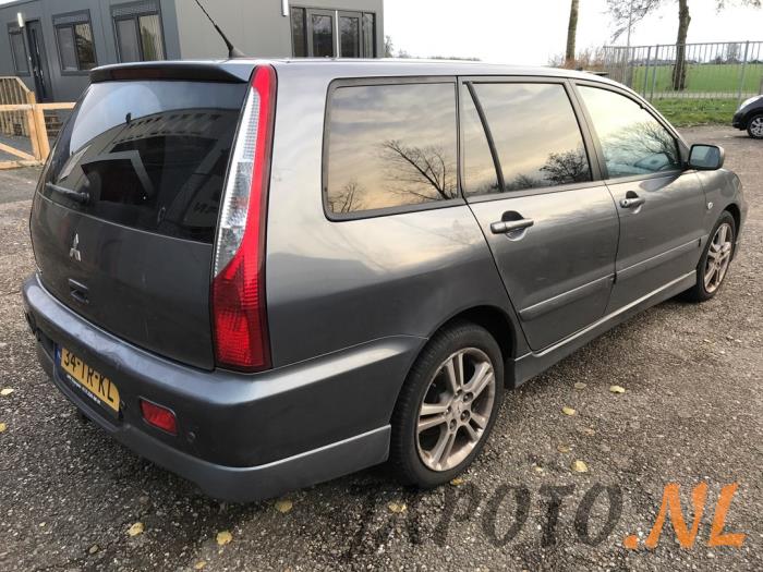 Mitsubishi Lancer Wagon 2.0 16V Sloopvoertuig (2007, Grijs)