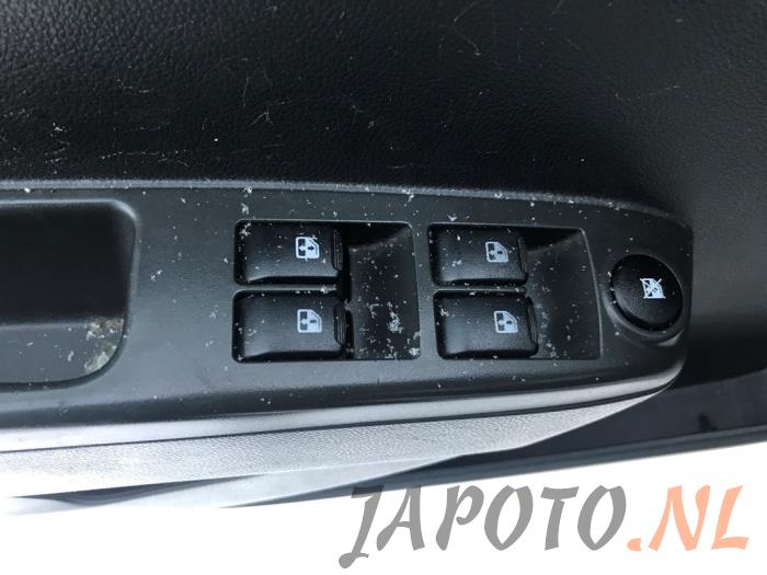 Chevrolet Spark 1.0 16V Bifuel Sloopvoertuig (2011, Grijs)