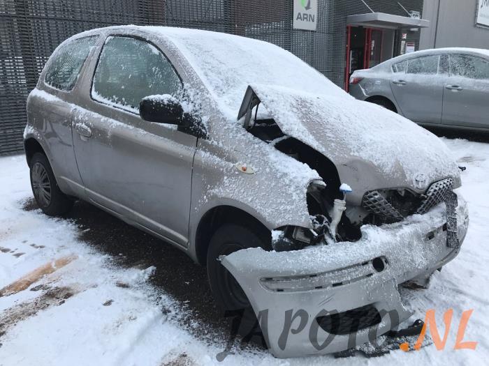 Toyota Yaris 1.0 16V VVT-i Sloopvoertuig (2004, Grijs)