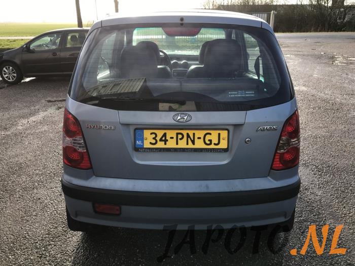 Hyundai Atos 1.1 12V Sloopvoertuig (2004, Grijs)
