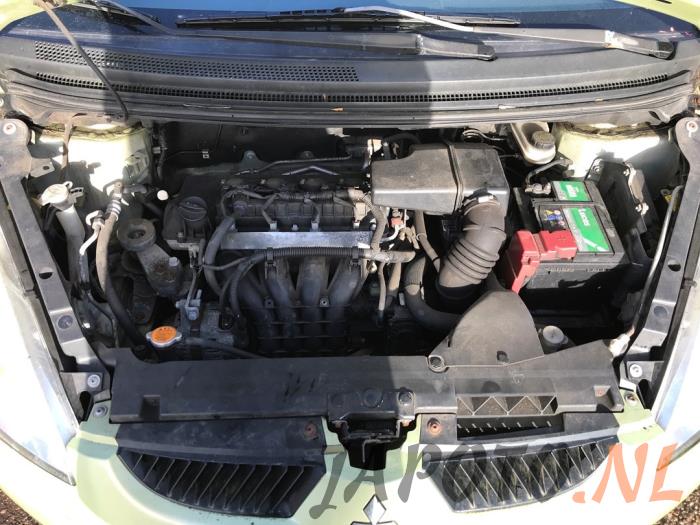 Mitsubishi Colt 1.3 16V Sloopvoertuig (2006, Groen)