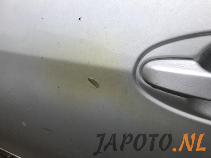 Toyota Yaris III 1.5 16V Dual VVT-iE Sloopvoertuig (2018, Metallic, Grijs)