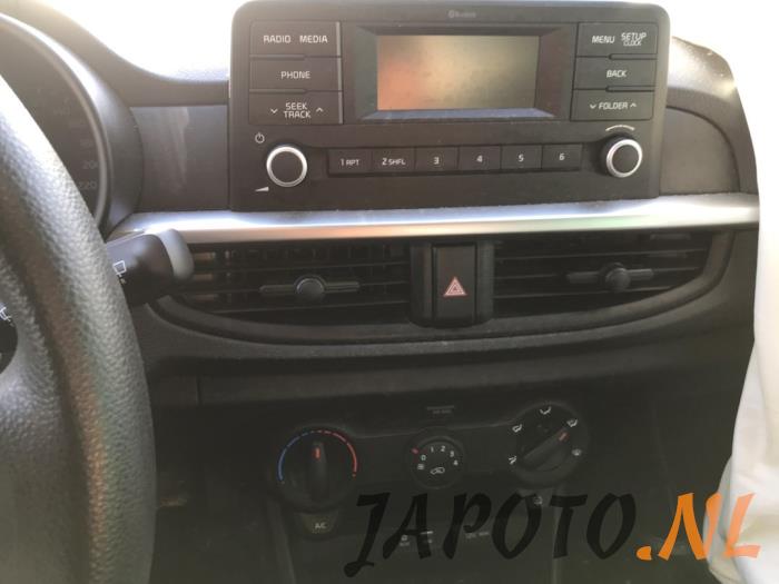 Kia Picanto 1.0 12V Sloopvoertuig (2018, Grijs)