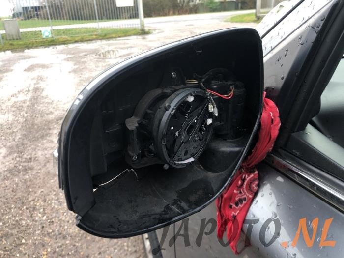 Mitsubishi Outlander 2.0 16V PHEV 4x4 Sloopvoertuig (2013, Grijs)