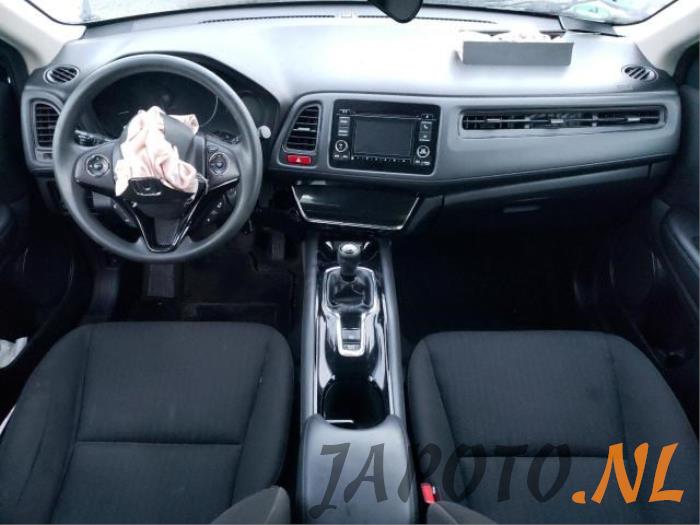 Honda HR-V 1.5 i-VTEC 16V Sloopvoertuig (2016, Metallic, Blauw)