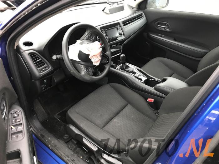 Honda HR-V 1.5 i-VTEC 16V Sloopvoertuig (2016, Metallic, Blauw)