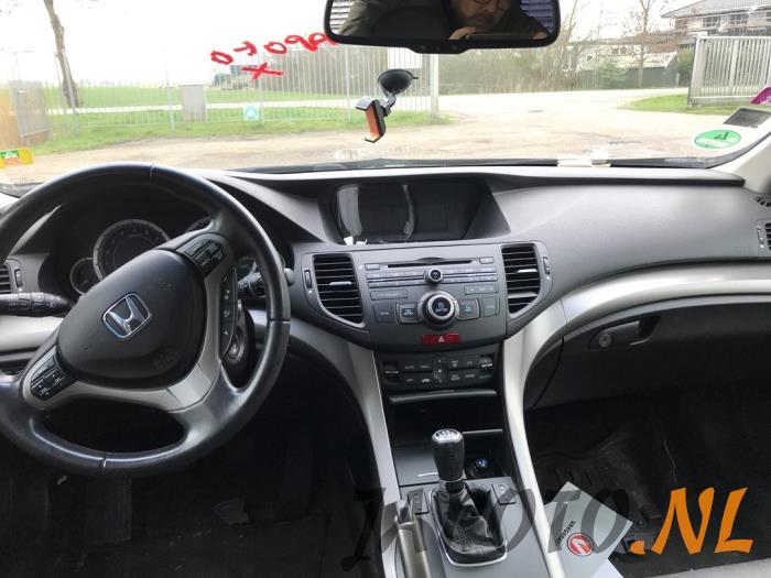 Honda Accord Tourer 2.0 i-VTEC 16V Sloopvoertuig (2009, Zwart)