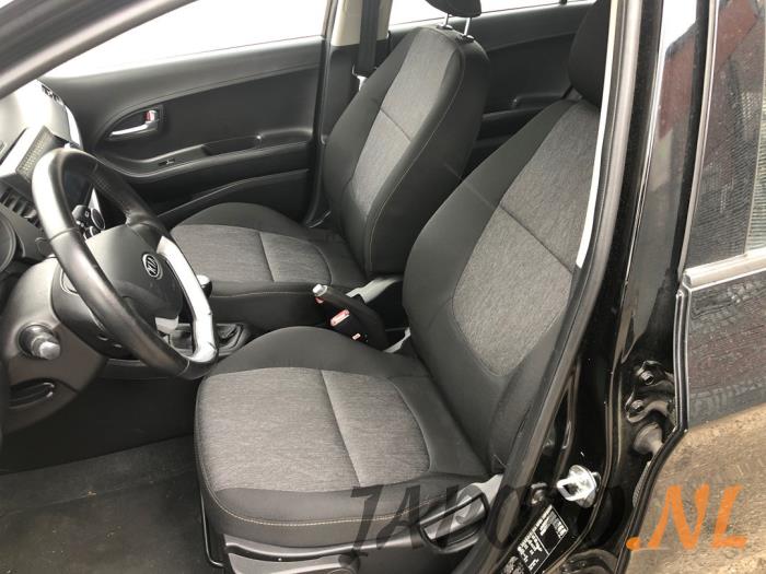 Kia Picanto 1.0 12V Sloopvoertuig (2012, Zwart)