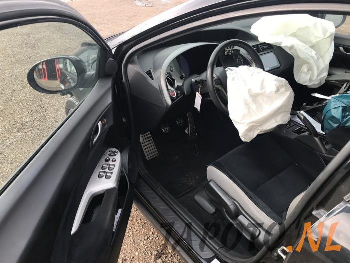 Honda Civic 1.8i VTEC 16V Sloopvoertuig (2006, Zwart)