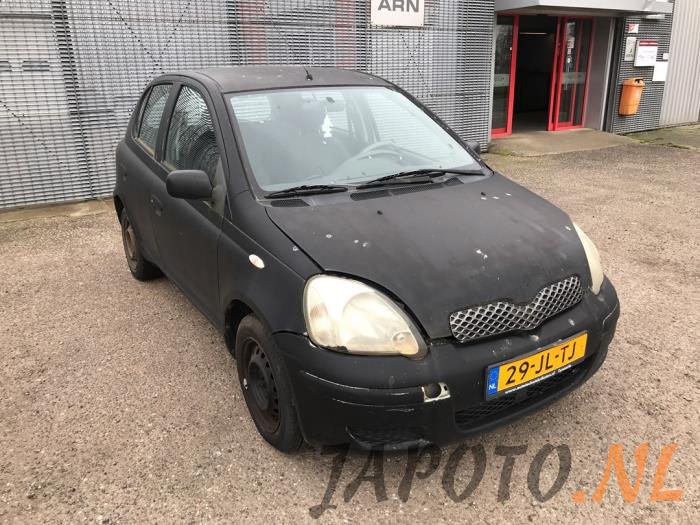 Toyota Yaris 1.3 16V VVT-i Sloopvoertuig (2002, Zwart)