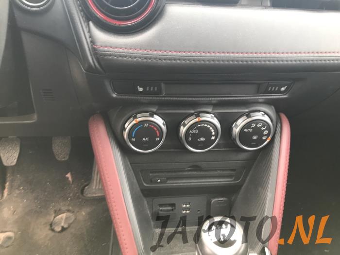 Mazda CX-3 1.5 Skyactiv D 105 16V Sloopvoertuig (2015, Zwart)