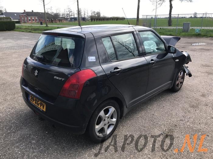 Suzuki Swift 1.3 VVT 16V Sloopvoertuig (2007, Zwart)